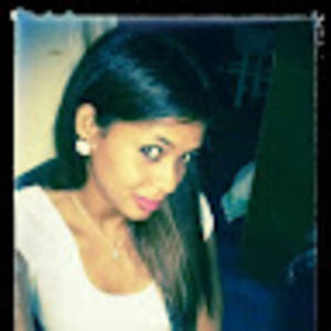 Meet your Posher, Daniela